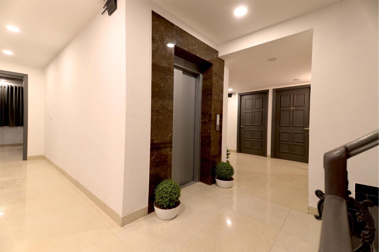 Nirpra Regency New Delhi Exterior photo